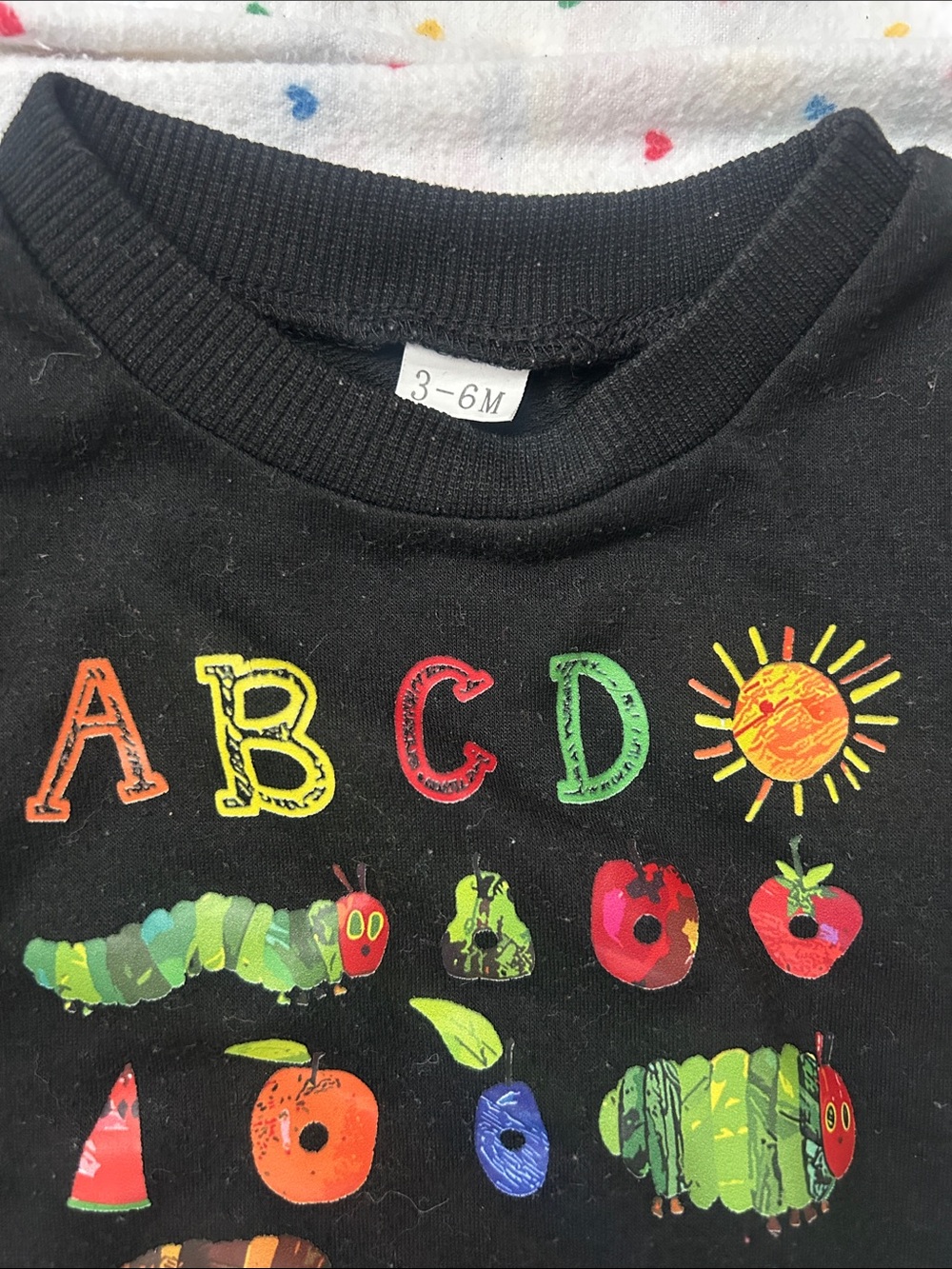 infant the hungry caterpillar 🐛sweatshirt - Picture 4 of 5
